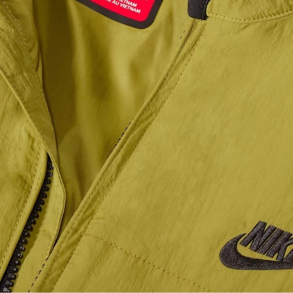 New Nike Tech Men's Woven Jacket in Pacific Moss/Black Sz Large Tall FZ0750-307 - Picture 8 of 9